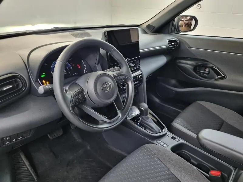 Occasie Toyota Yaris cross B-SUV 1.5 TNGA HEV 130 2WD CVT Executive 209 - NIGHT SKY BLACK METALLIC (209) 4