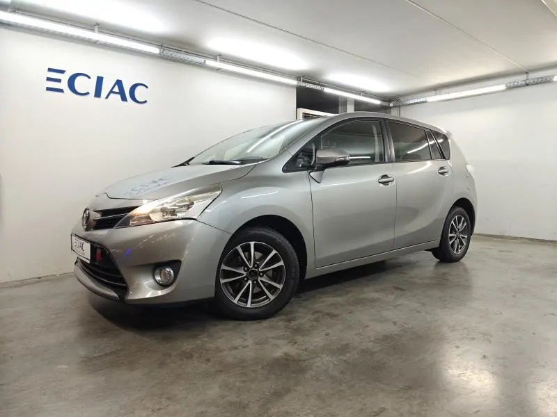 Toyota Verso 1.6 Valvematic 6 MT