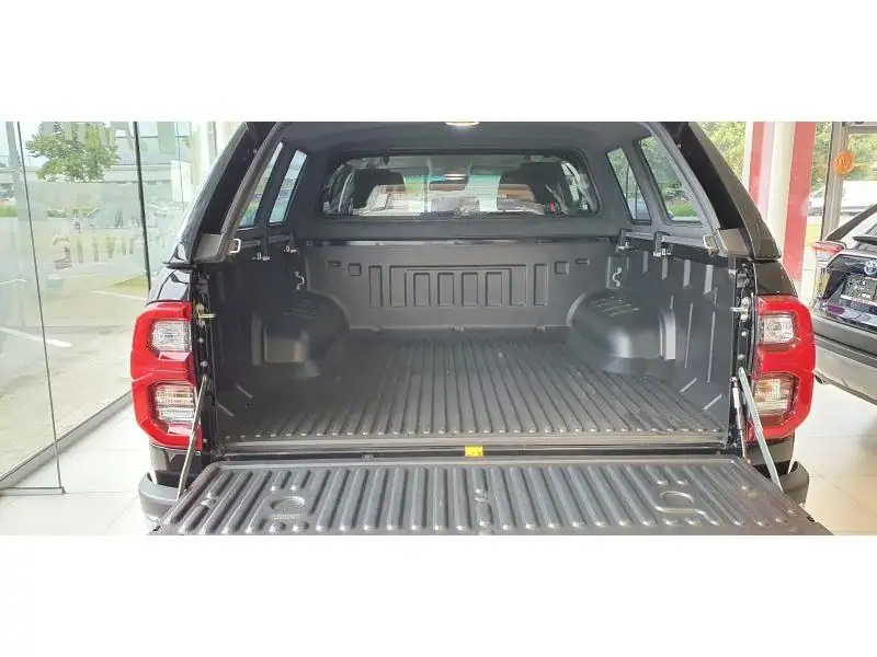 Nieuw Toyota Hilux 4x4 Double Cab 2.8 204hp 6AT Comfort LHD 218 - BLACK MICA 3