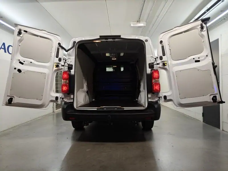 Nieuw Toyota Proace LONG 2.0L Diesel 144hp MT Comfort 1d LHD EPR - Icy White 7