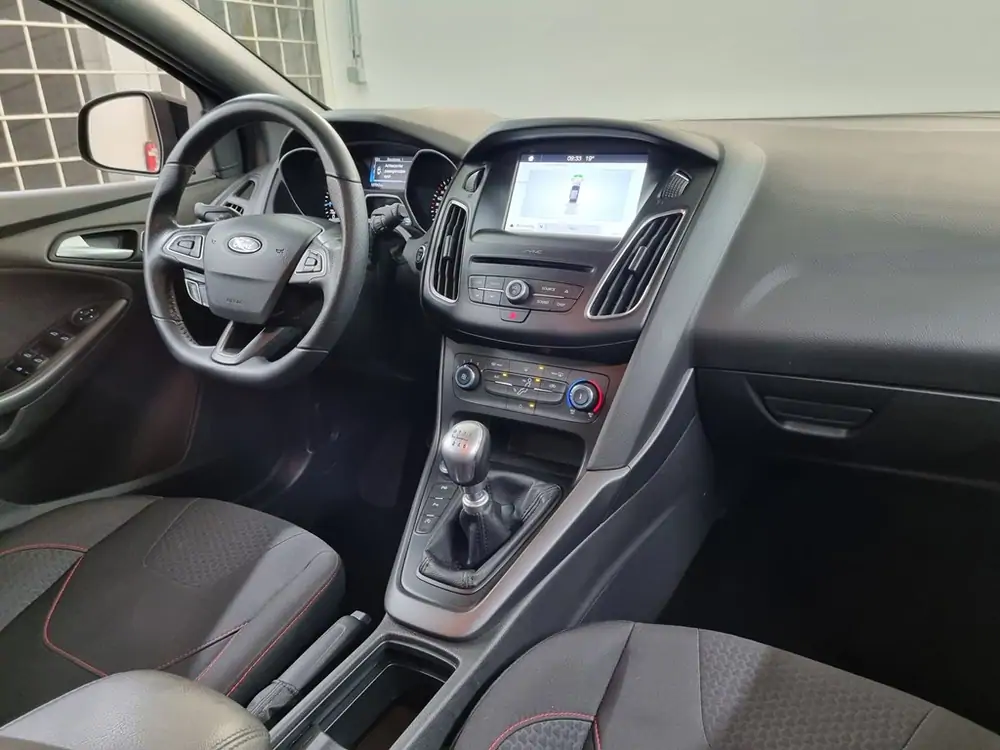 Occasie Ford Focus ST-L CL 1.0IEB 125HP AS-S M6 10