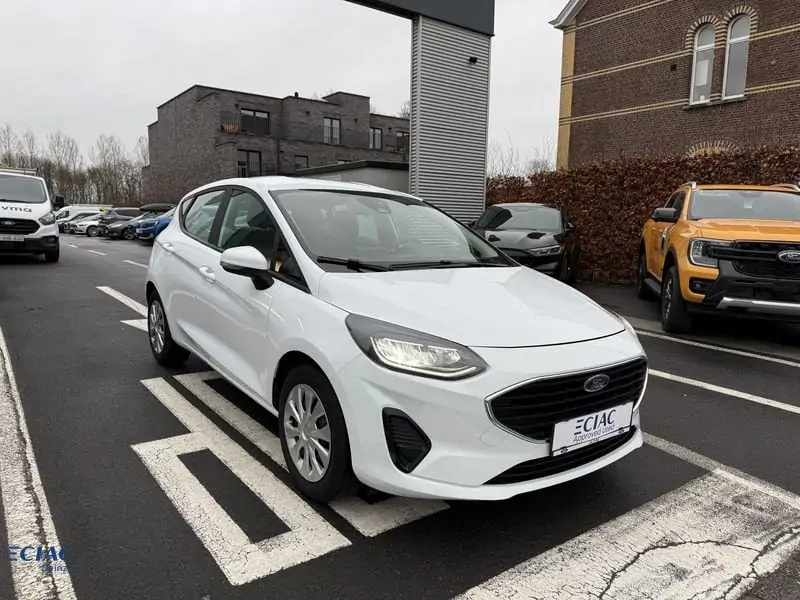 Occasie Ford Fiesta mca Connected 1.1i 75pk / 55kW M5 PN3GZ - "Frozen White" Speciale niet-metaalkleur 3