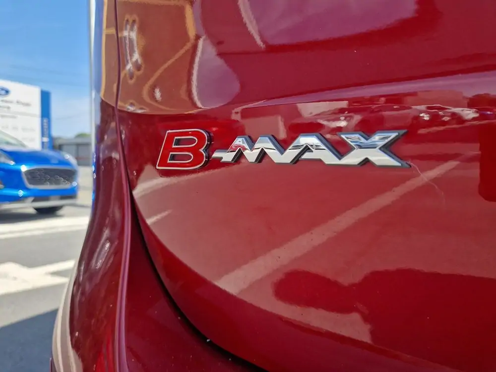 Occasie Ford B-max . 9