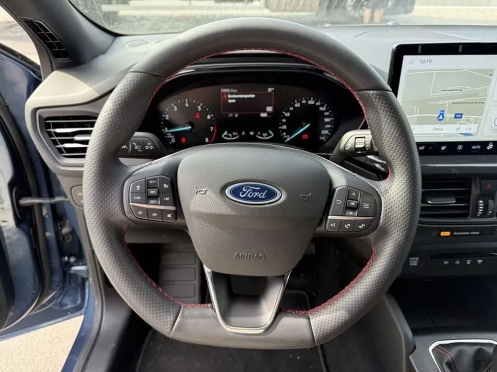 Demo Ford Focus mca ST-Line 1.0i EcoBoost 125pk / 92kW mHEV M6 - 5d PN4FT - "Chrome Blue" Metaalkleur 16