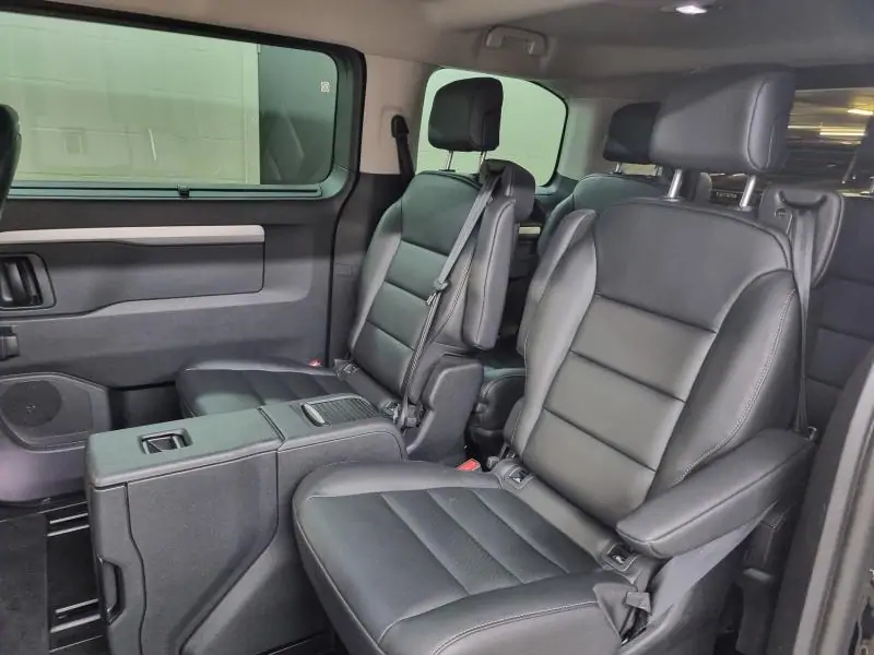 Occasie Toyota Proace verso MEDIUM 2.0D 180hp AT VIP LHD KTV - BLACK METALLIC (KTV) 7