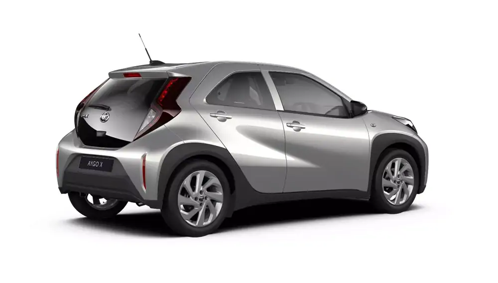 Nieuw Toyota Aygo x Hatchback 1.0L MT X play LHD 1L0 - Silver Metallic 2