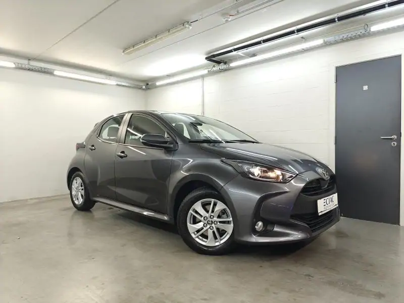 Occasie Toyota Yaris Dynamic - 24011km - Garantie GREY - Gris 2