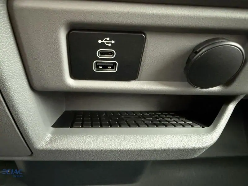 Occasie Ford Transit custom v710 BESTELWAGEN 320L LIMITED 2.0TD170 T6.2 A8 FWD LWB 2.0 TDCi 1 PN4FT - PN4FT 24