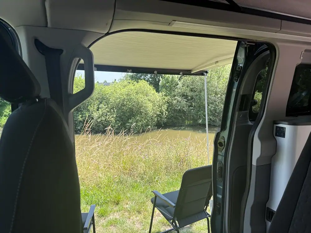 Nieuw Ford Transit custom v710 CAMPER 320S TITANIUM 2.0TD170 S6.2 A8 FWD LWB 2.0 TDCi 170pk / 125kW TODO - BLUE METALLIC 5