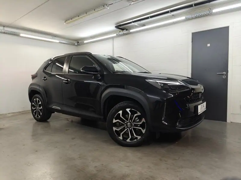 Occasie Toyota Yaris cross B-SUV 1.5 TNGA HEV 130 2WD CVT Executive 209 - NIGHT SKY BLACK METALLIC (209) 2