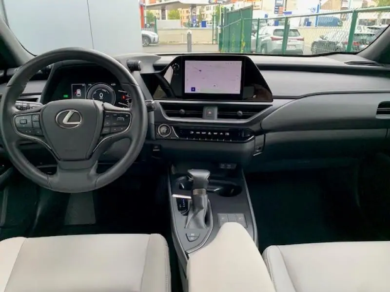 Demo Lexus Ux Crossover 2.0L HEV E-CVT 2WD F SPORT Des 223 - Graphite Black 6