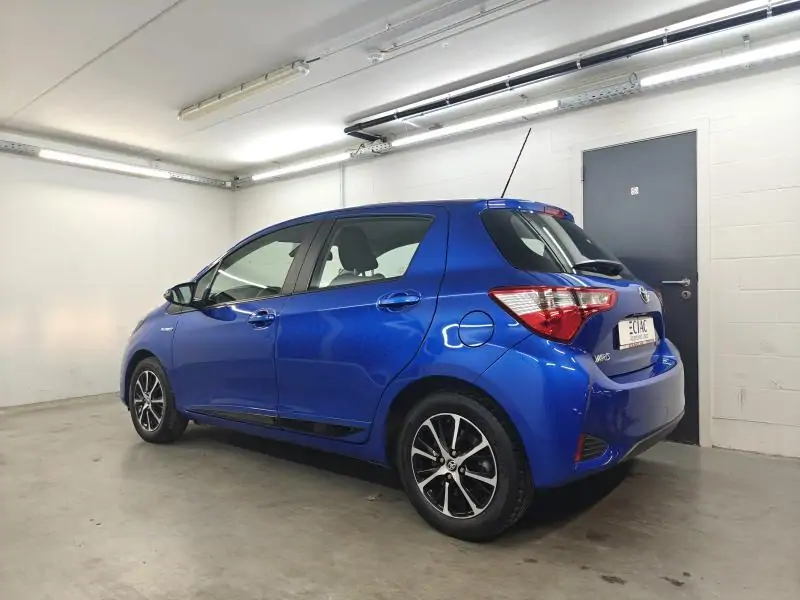 Occasie Toyota Yaris 5 d. 1,5 Hybrid e-CVT Comfort & Pack Y-C 8X2 - NEBULA BLUE METALLIC (8X2) 7