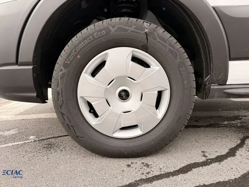 Nieuw Ford Transit 2t mca 350E Chassis enkele cabine L4 Trend M6 2.0 TD 130pk / 96kW N PN3GZ - "Frozen White" Speciale niet-metaalkleur 9