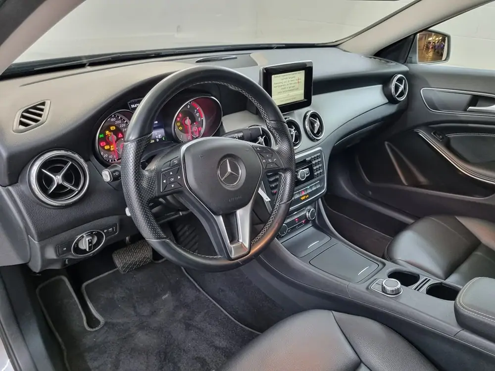 Occasie Mercedes Gla 200 BENZINE 5