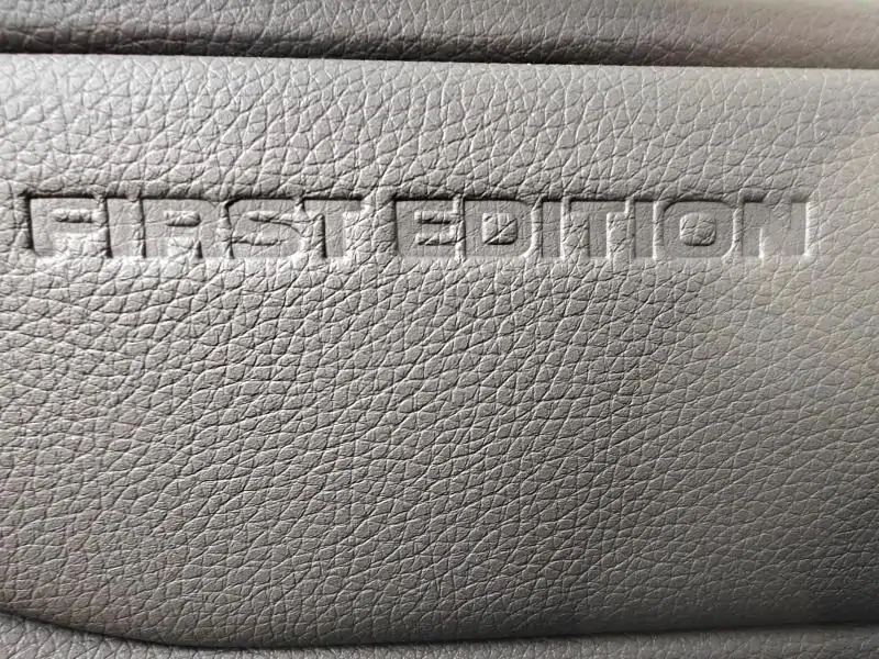 Occasie Toyota Land Cruiser First Edition - 18681km - Garantie YELLOW - Jaune 4