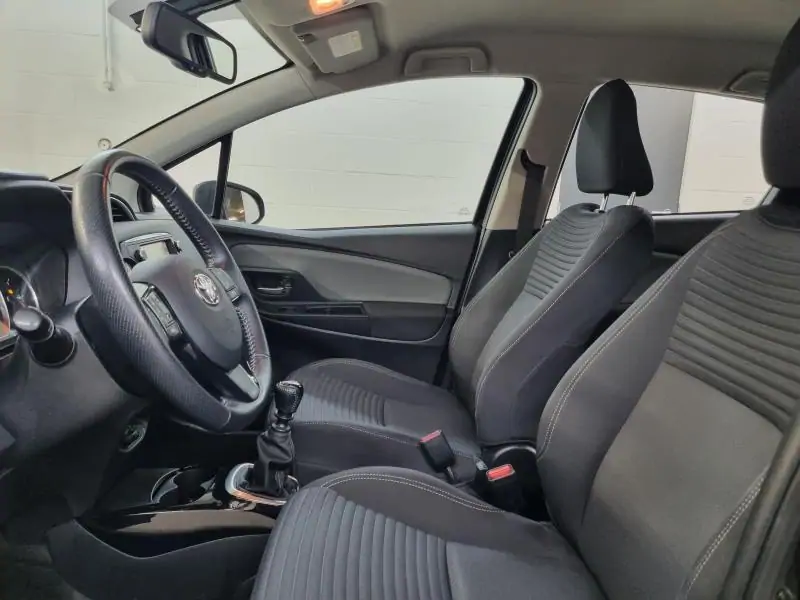 Occasie Toyota Yaris 1.4 D-4D 5D 5MT SOL 4