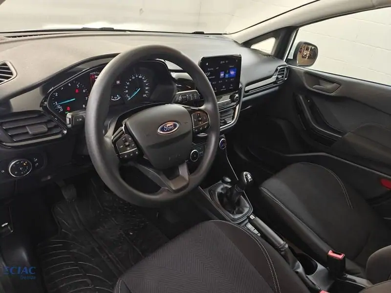 Occasie Ford Fiesta mca Connected 1.1i 75pk / 55kW M5 PN3GZ - "Frozen White" Speciale niet-metaalkleur 4