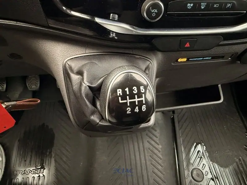 Occasie Ford Transit 2t mca 350L Gesloten bestelwagen L3 Trend M6 2.0 TD 165 pk N1 Euro 73W - Frozen White 26