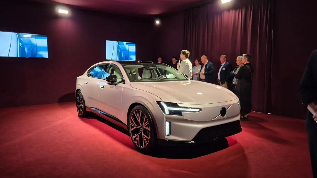 Ontdek de Volvo ES90 bij Volvo D'Hondt