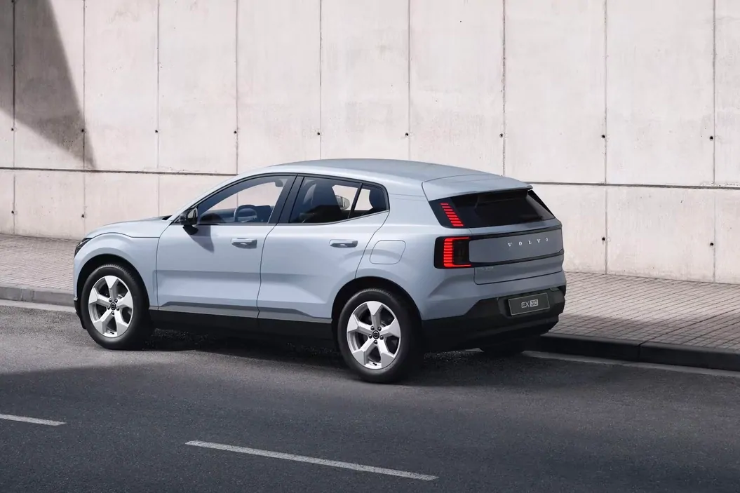 Volvo EX30 Essential