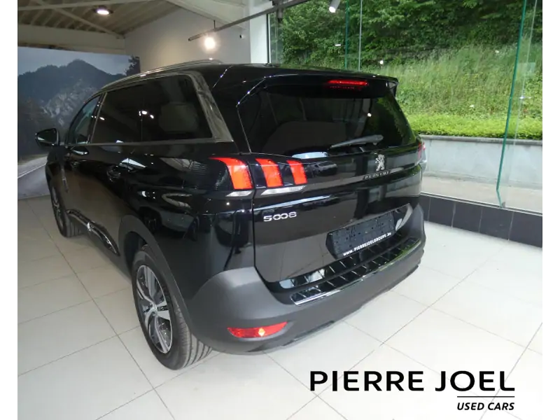 Occasion Peugeot 5008 Allure Pack Noir (BLACK) 4