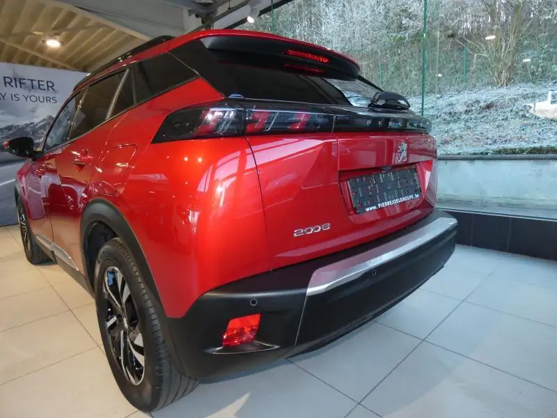 Occasion Peugeot 2008 II Allure Red (RED) 4