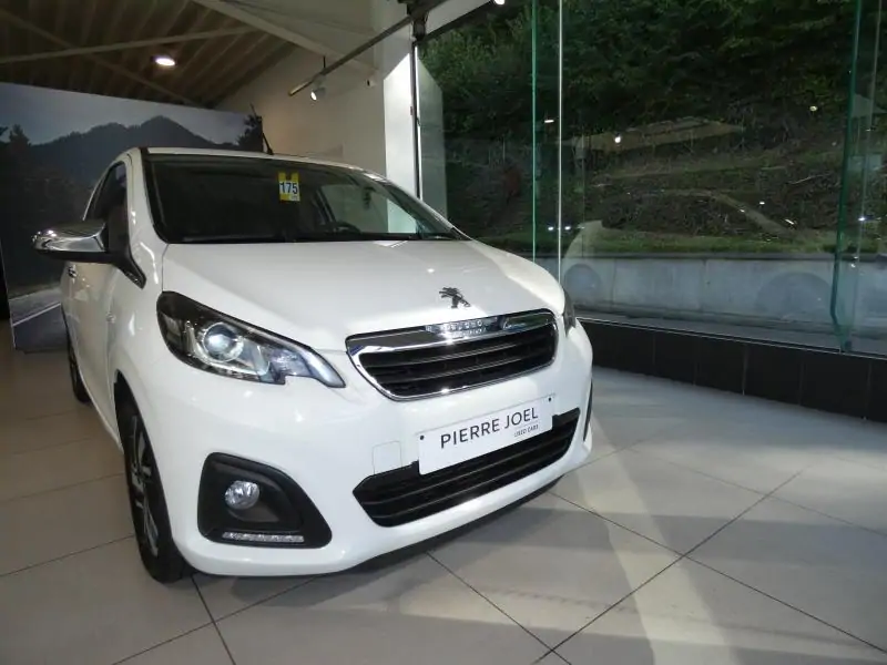 Occasion Peugeot 108 Active Top Blanc (WHITE) 1